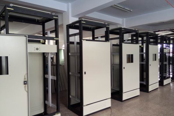 市中控制柜-控制柜布线要求